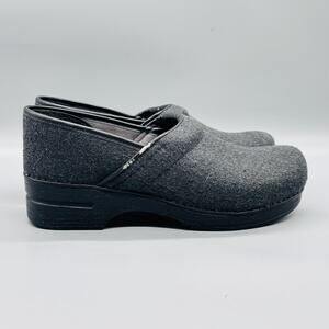Dansko Shoes Womens 12 Gray Fabric Vegan Professional Clogs Slip On Comfort